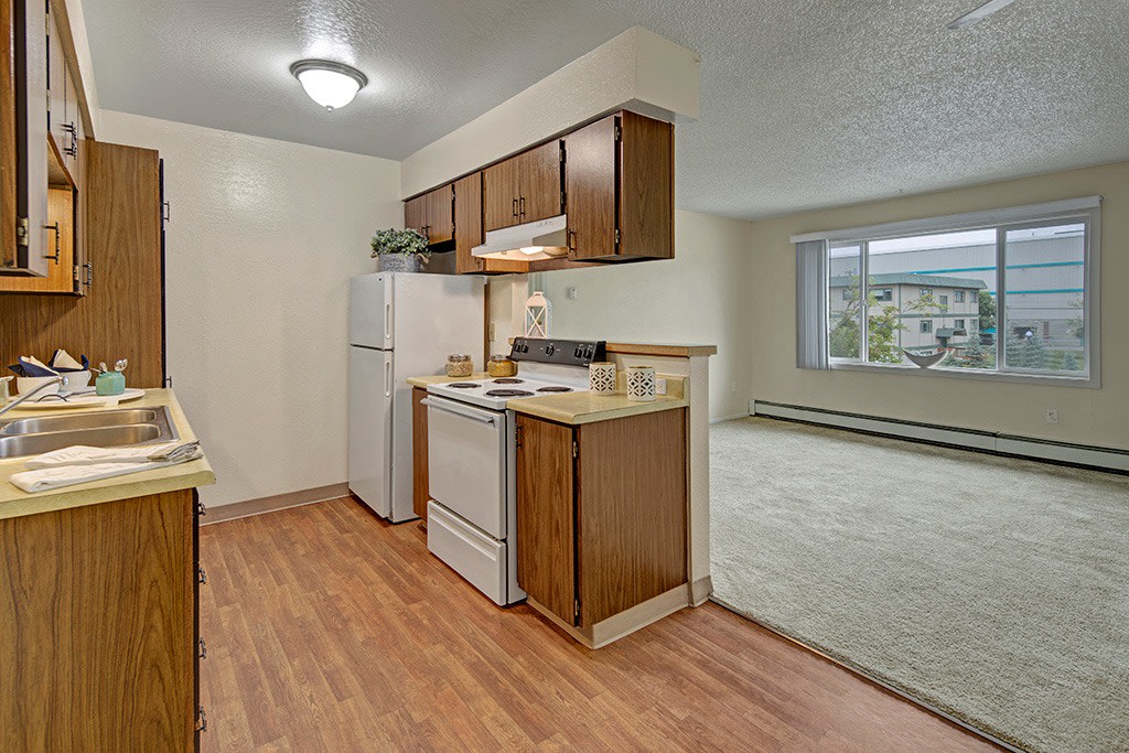 Rancho Tudor Image 2