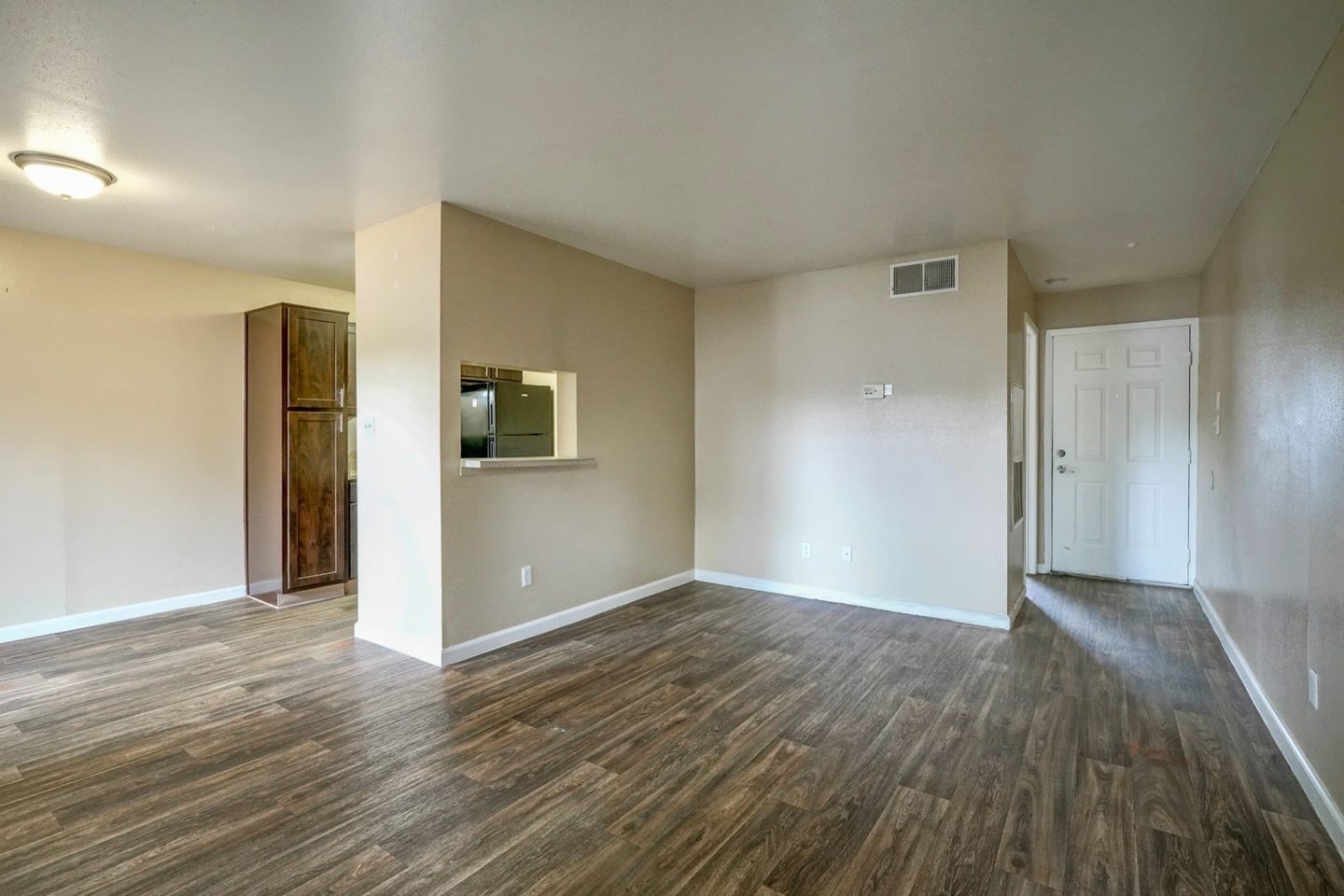 Silverado Apartments Image 37