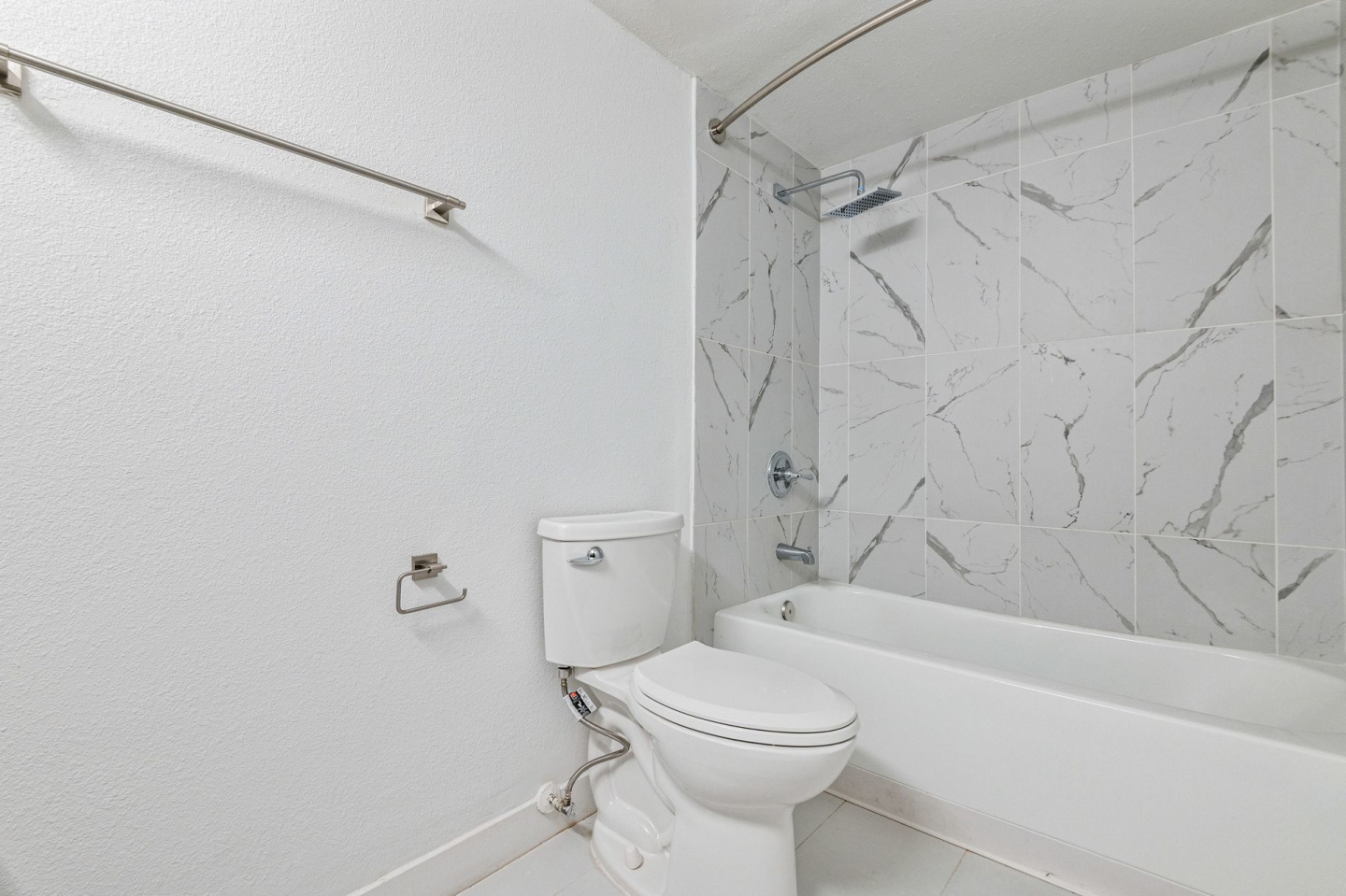 Echo Luxury Apartments Image 120