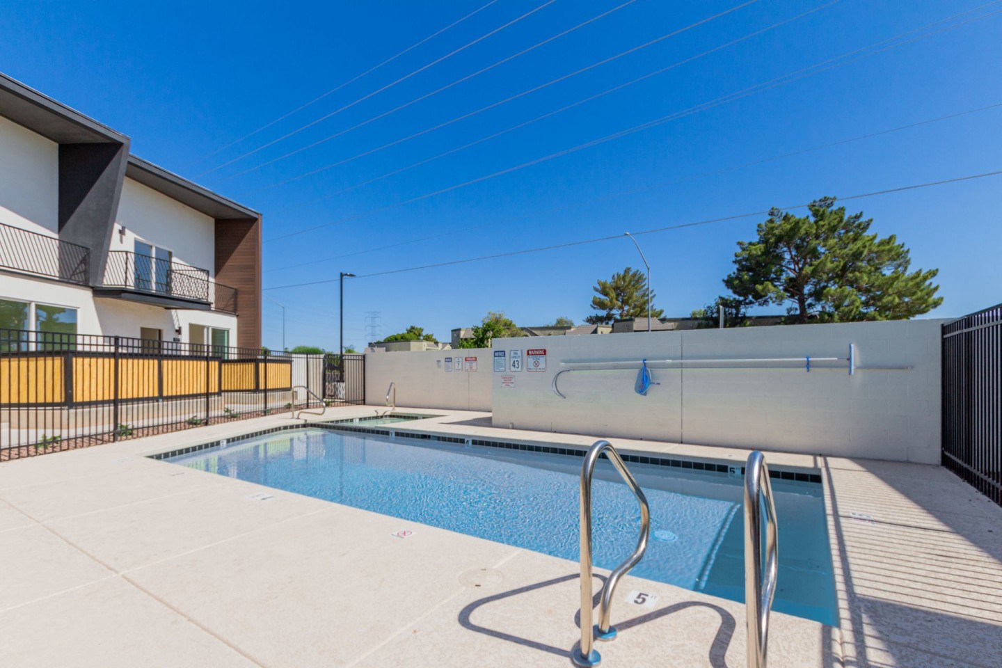 CJ Luxury Townhomes Image 3