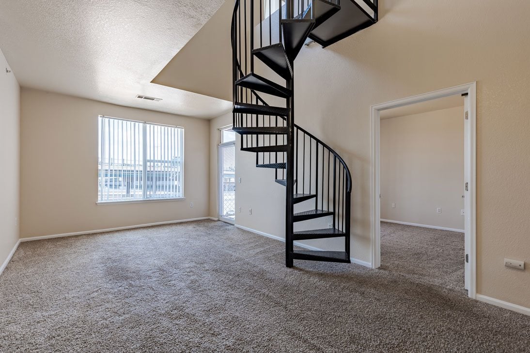 Diamond at Prospect Apartments Image 12