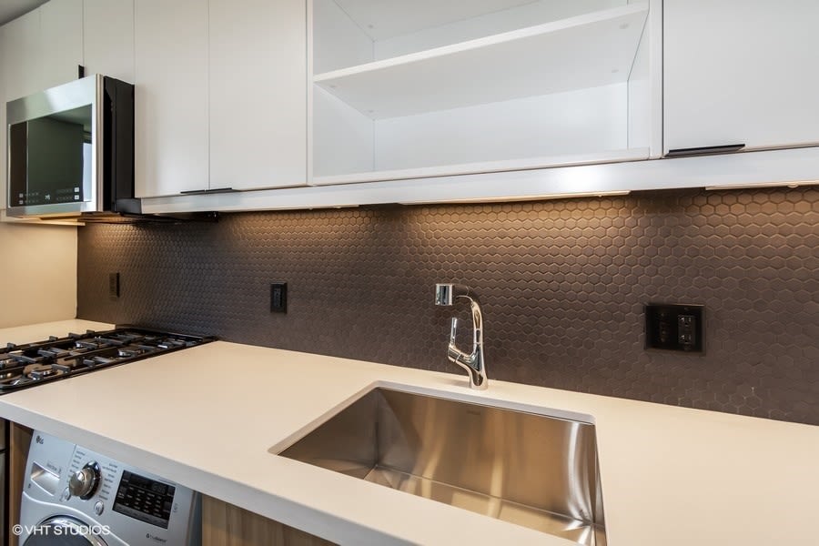 Carver Slowe Apartments Image 32