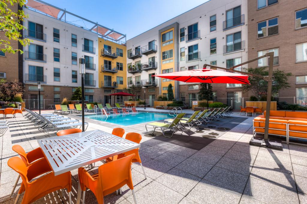 Line 28 at LoHi Apartments Image 12