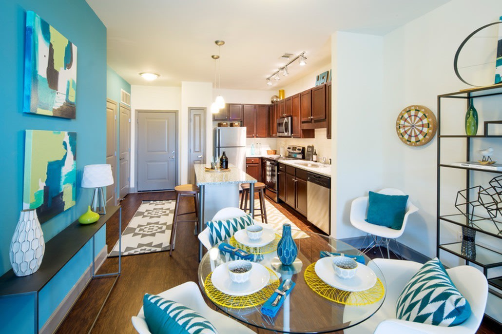 755 North Apartments Image 3