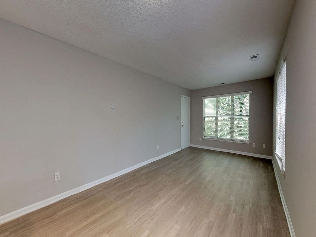 Willow Bend Apartments Image 11