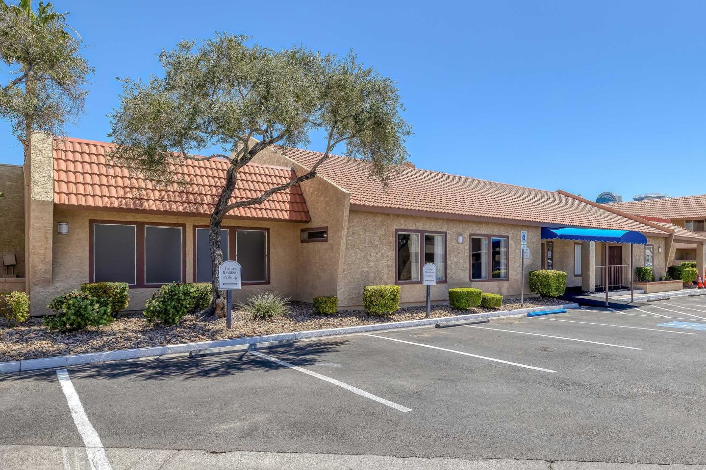 Silverado Village Image 38