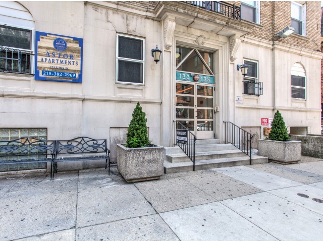 Astor Apartments Image 2