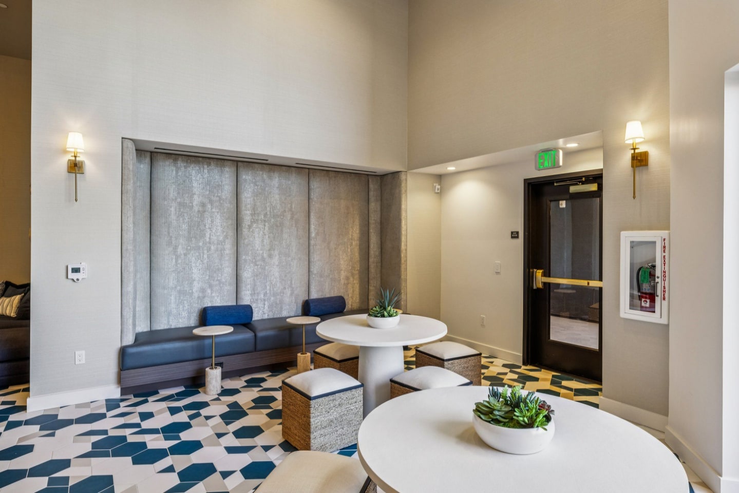 Panorama Apartments Image 6