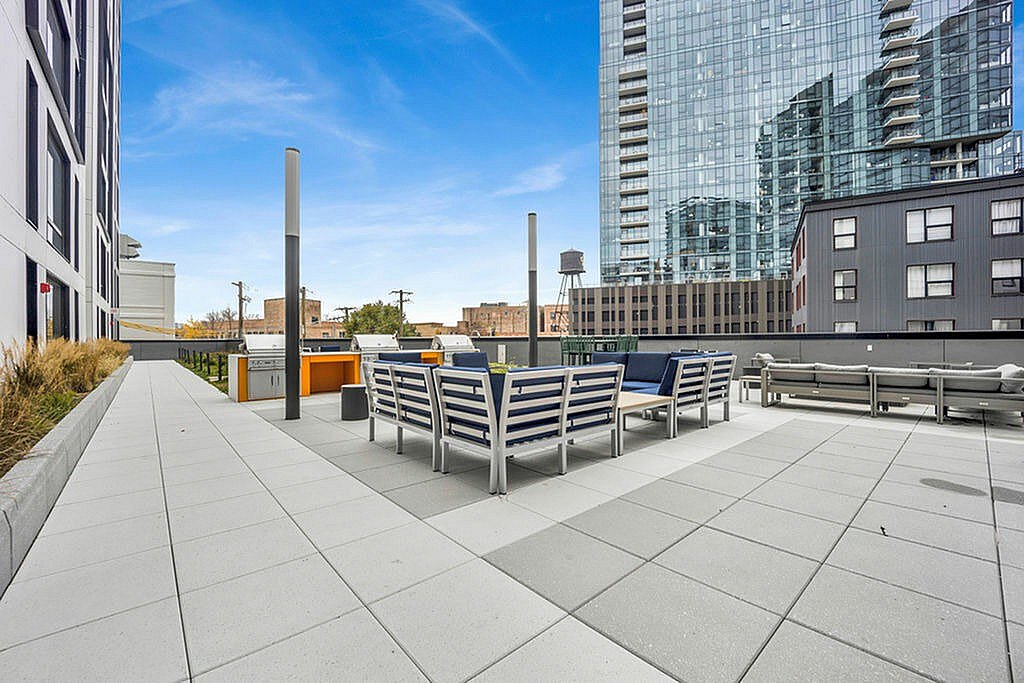 Post Chicago-Co Living Image 76