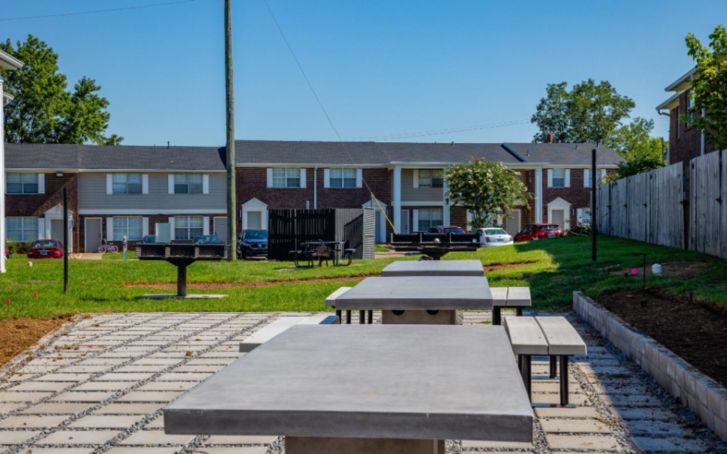 Brentwood Hills Luxury Townhouses Image 3