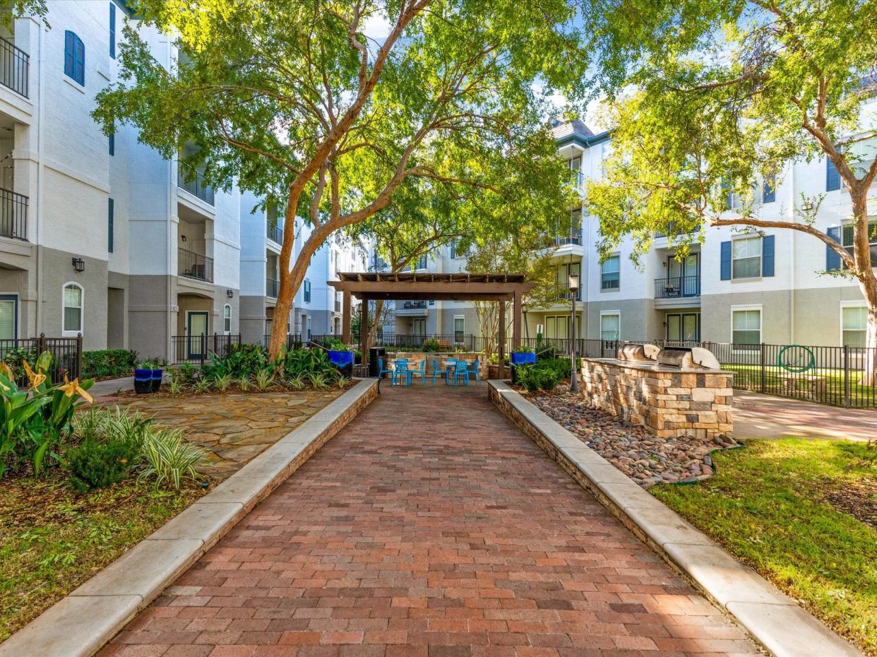 Broadstone Paragon Image 57
