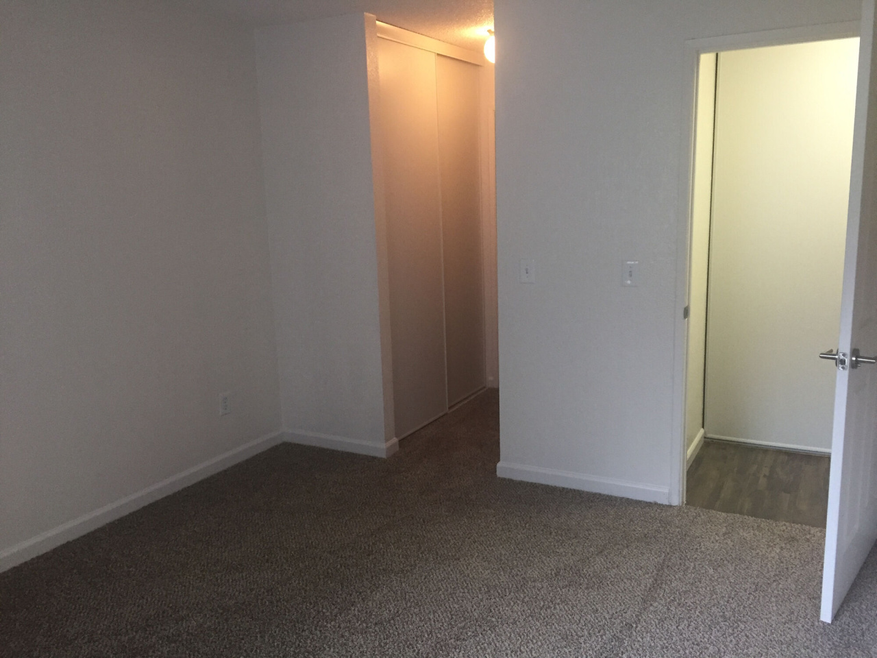 Shasta Terrace Image 18