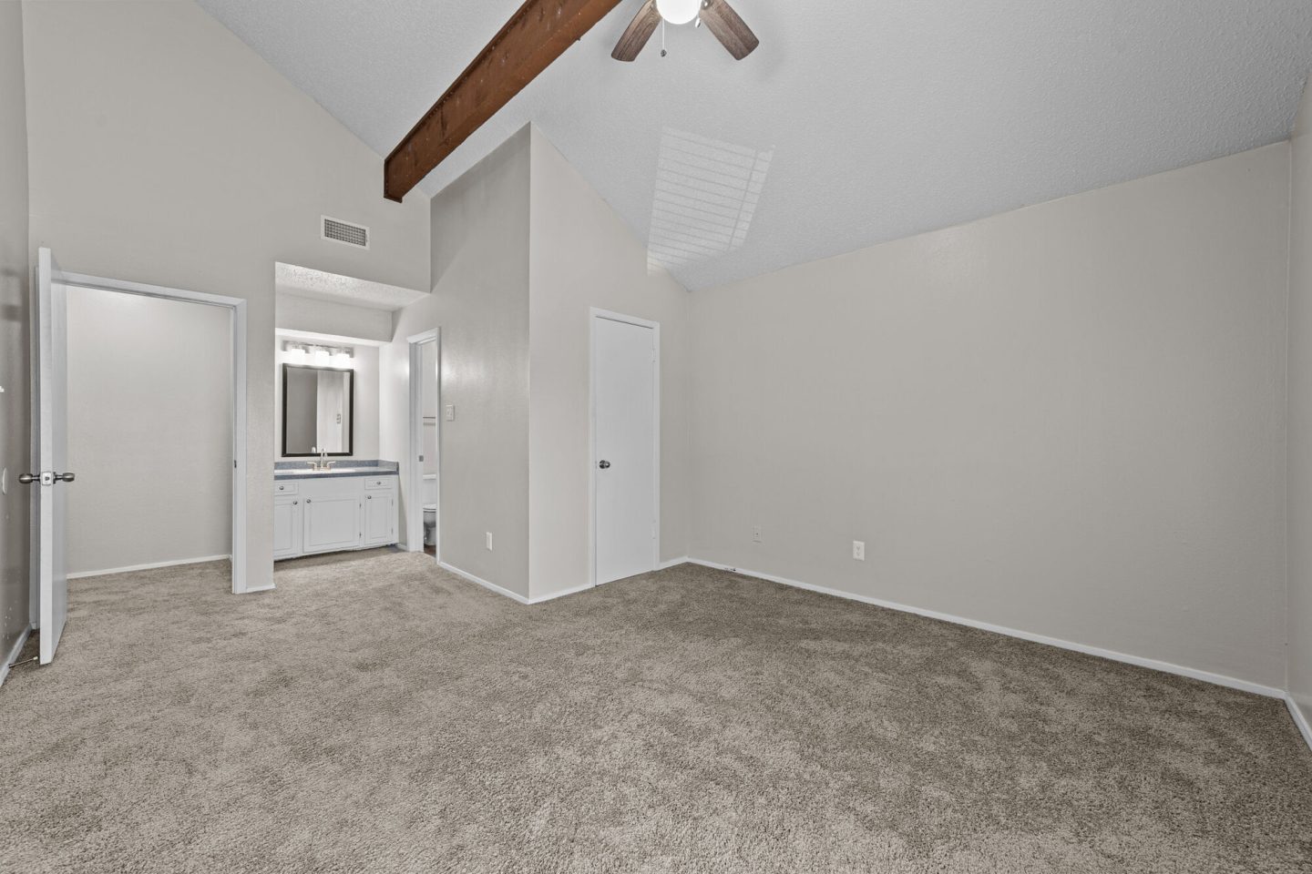 Silver Falls Townhomes Image 10