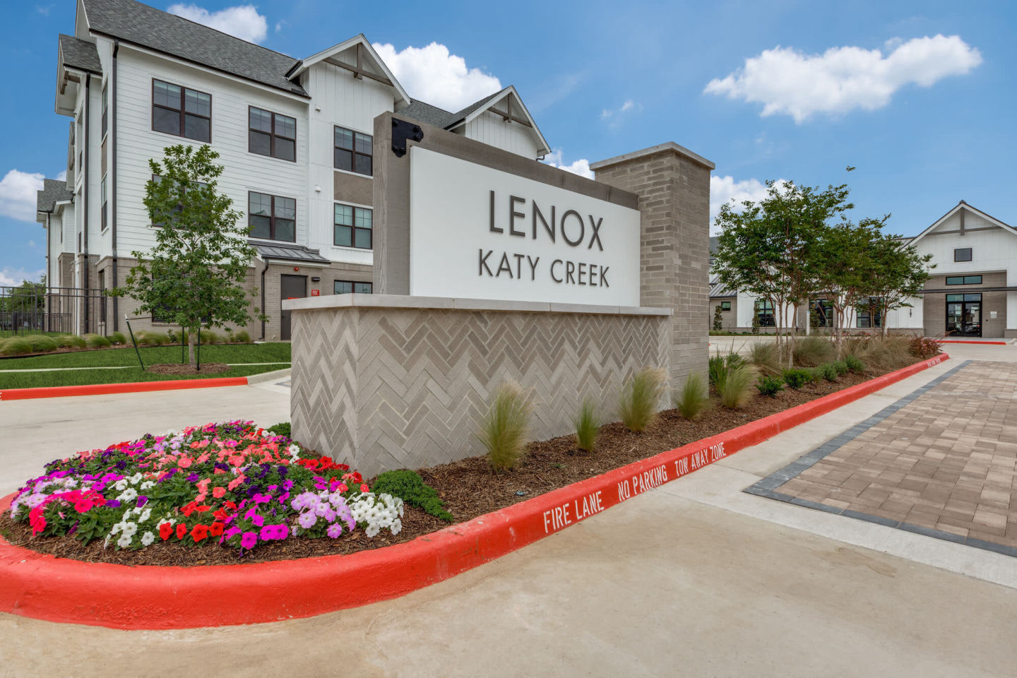 Lenox Katy Creek Image 25
