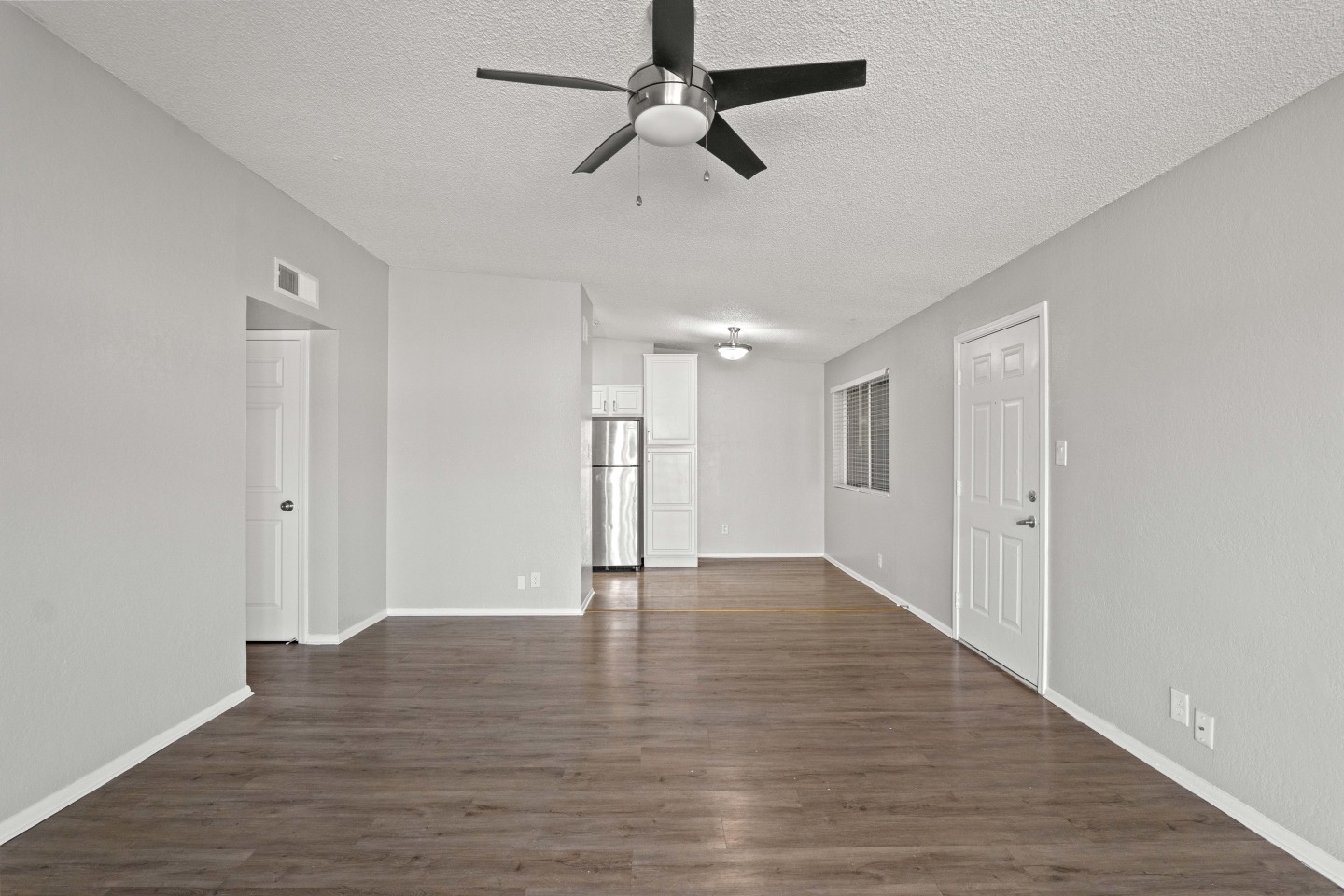 Cornell Apartments Image 6