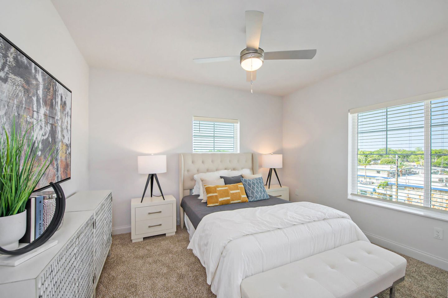 Grand Oak Apartments Image 5