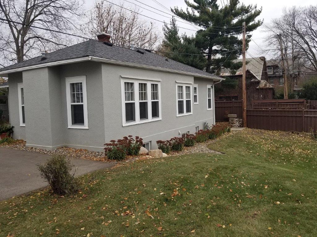 929 Summit Image 41