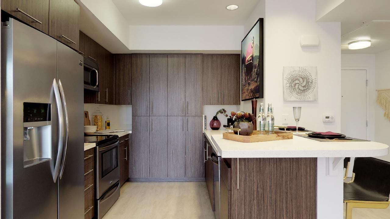 201 Marshall Apartments Image 16