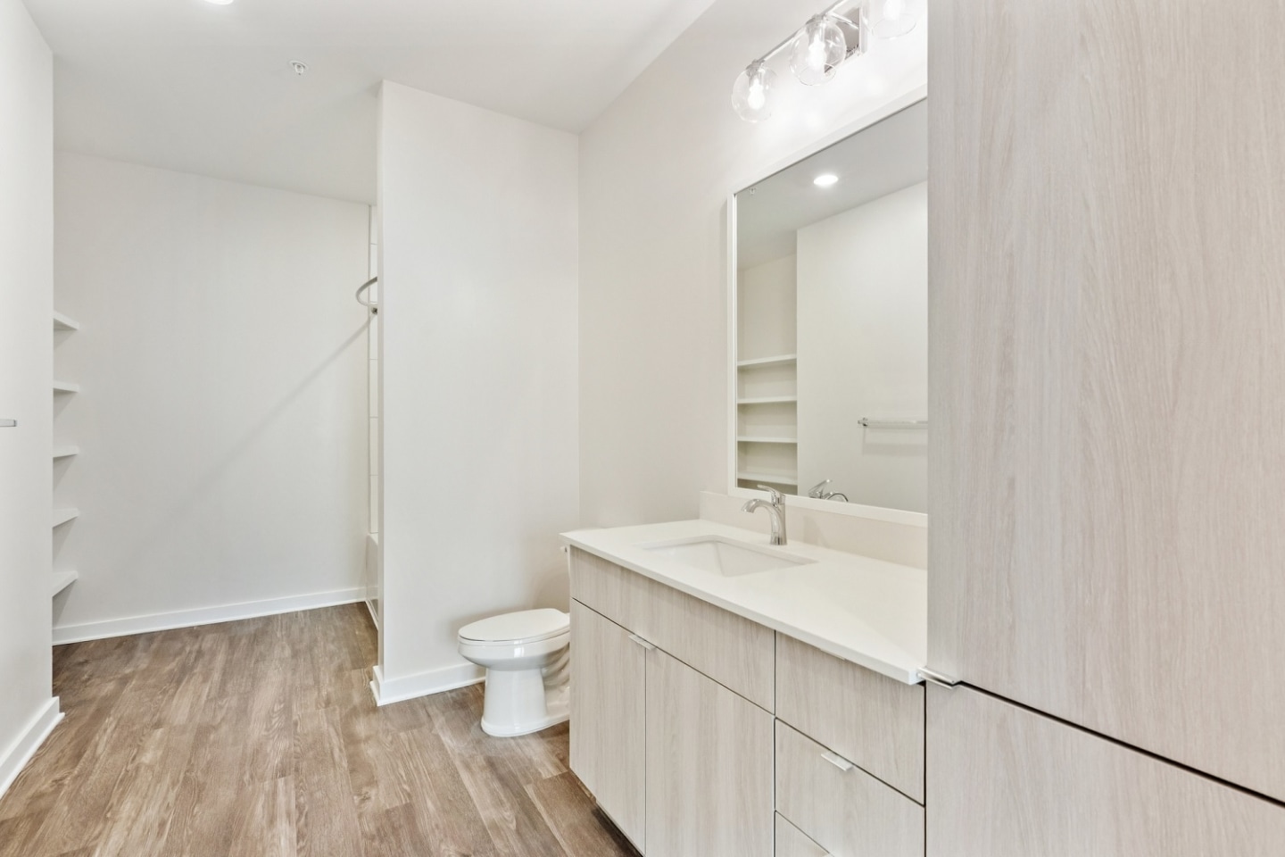 Alton Osprey Image 30