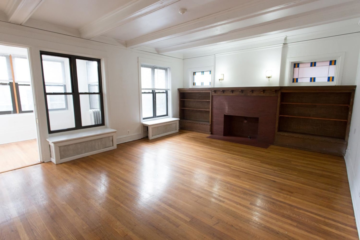 5468-70 S. Hyde Park Boulevard Image 3