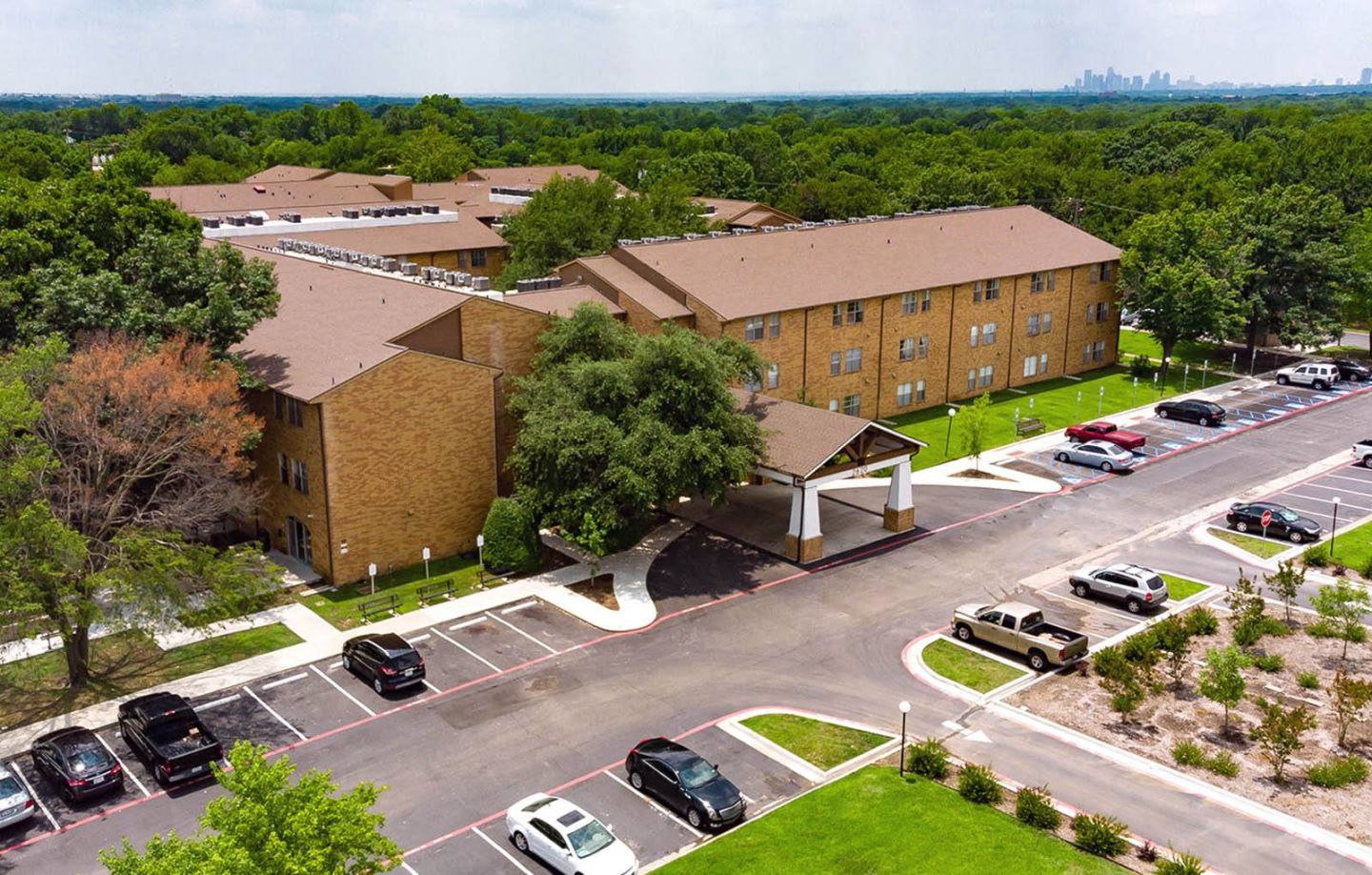 Silver Gardens - Senior & Affordable Housing Image 15