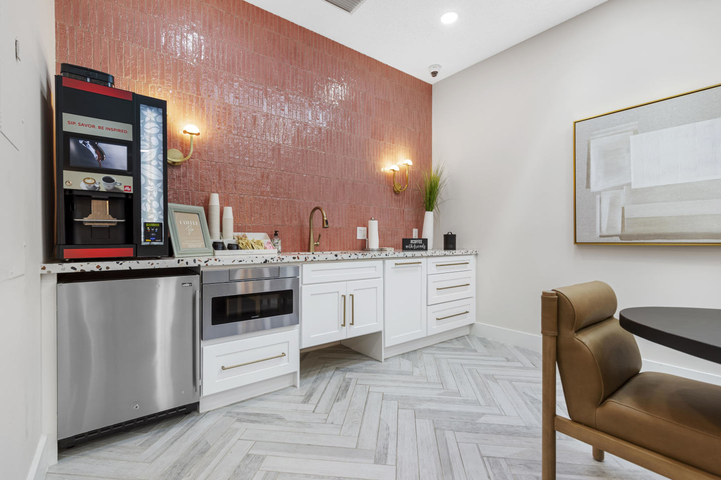 Alvista Hollywood Image 63