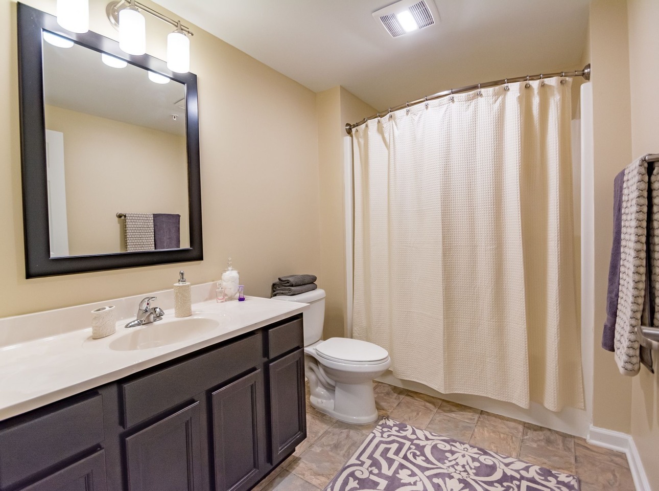 946 MLK Image 11