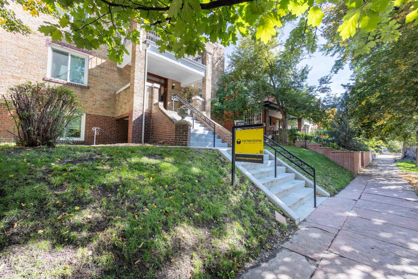 960 Pearl St Image 14