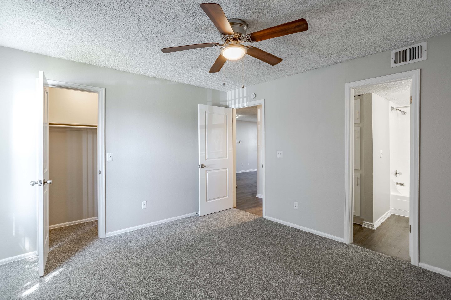 Mountain View Apartment Homes Image 22