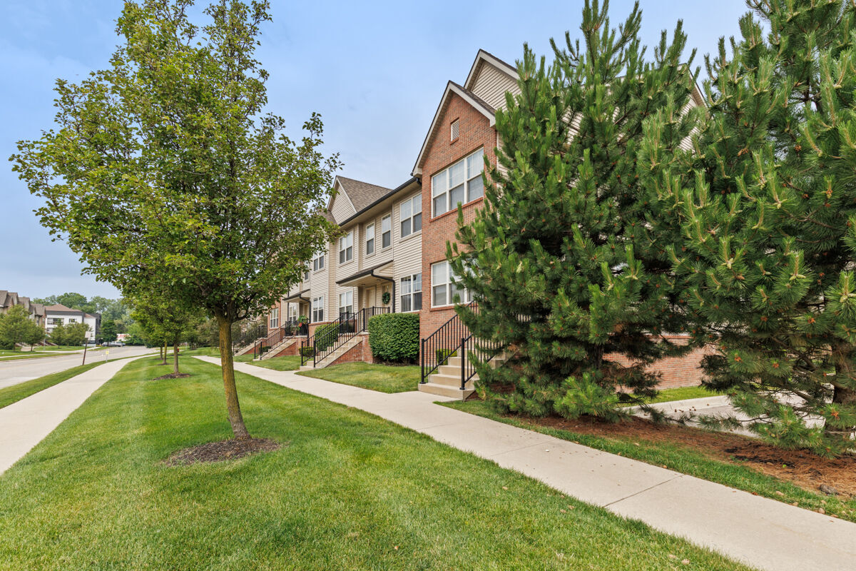 Encore Townhomes I Image 28