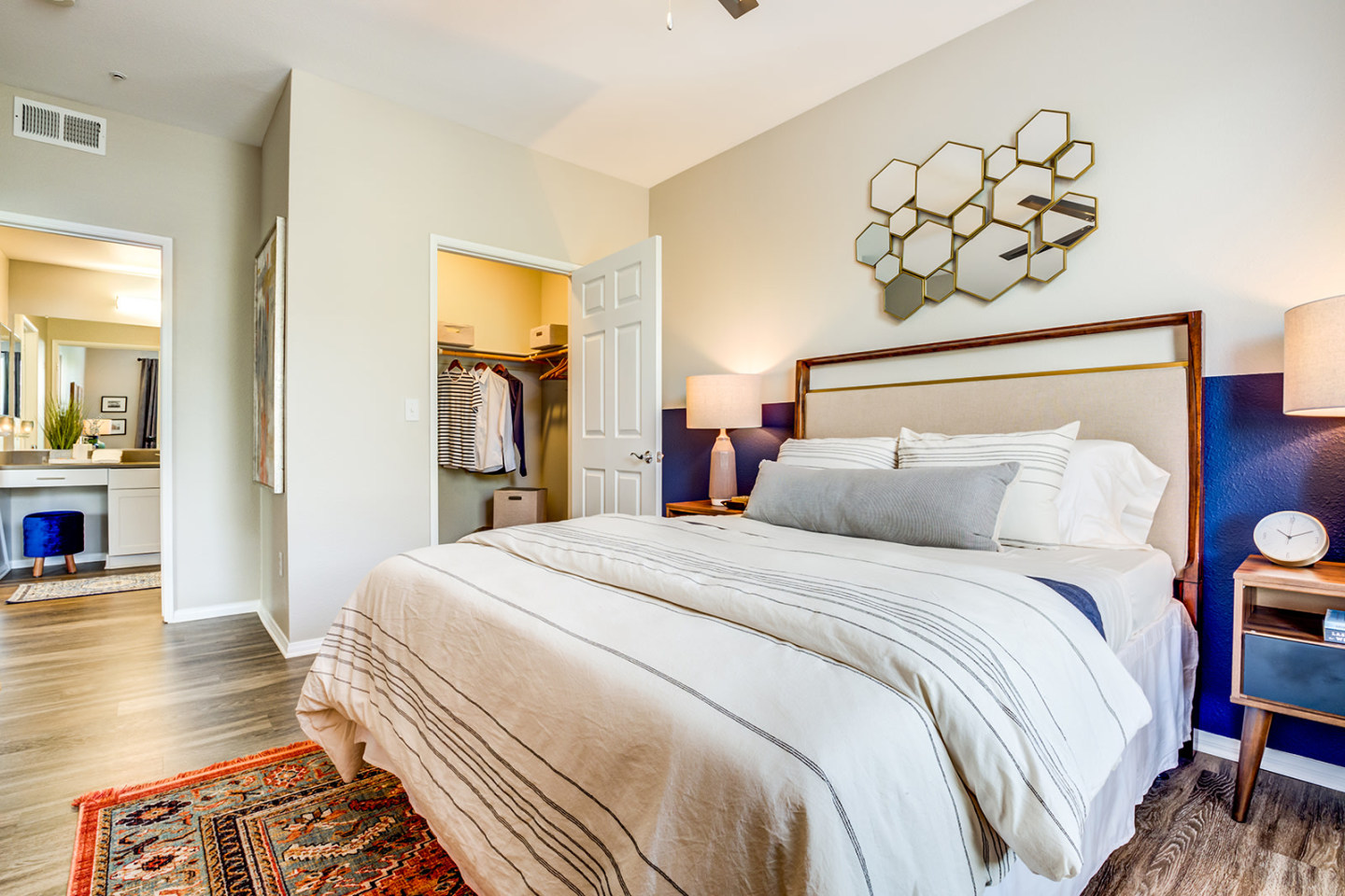 Montrachet Apartment Homes Image 21