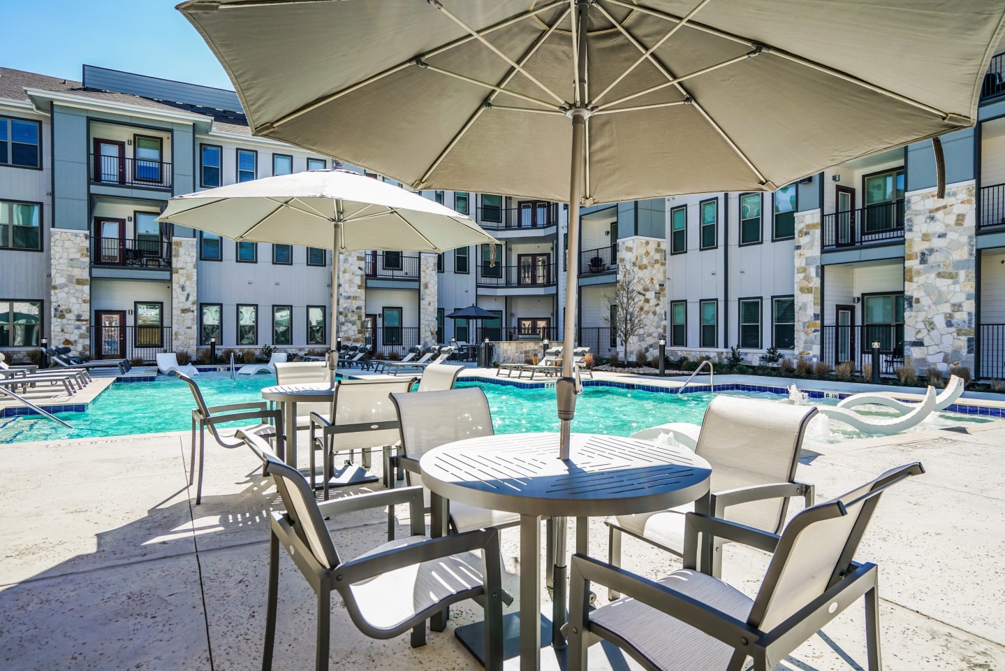 Grand at Manor Image 27