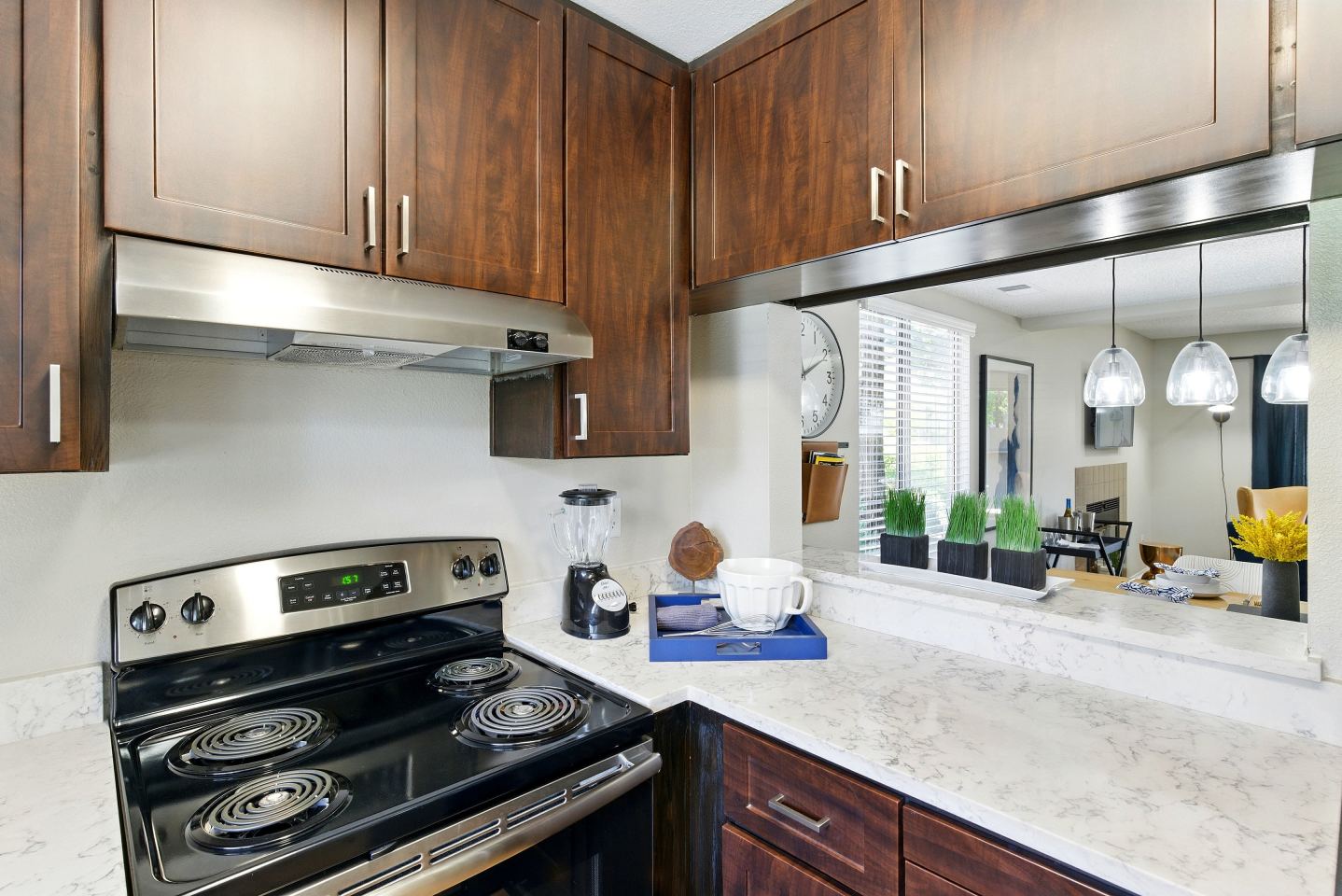 The Grove Luxury Apartments Image 15