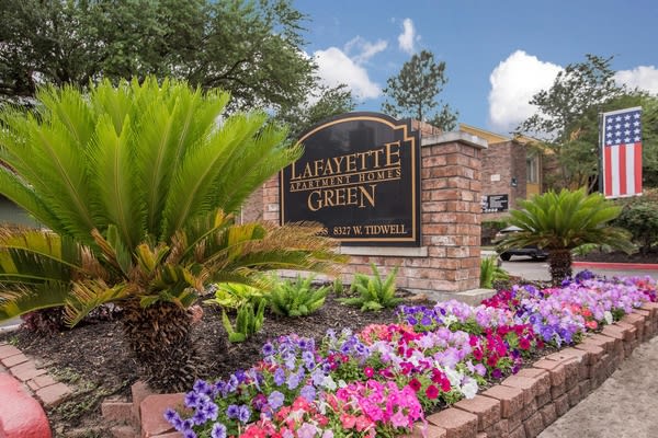 Lafayette Green Image 6