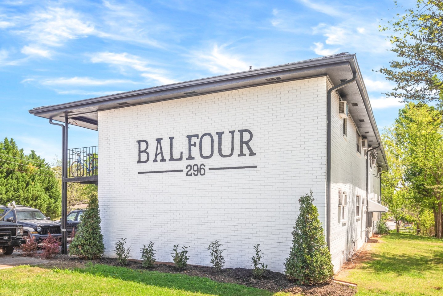 Balfour 296 Image 15