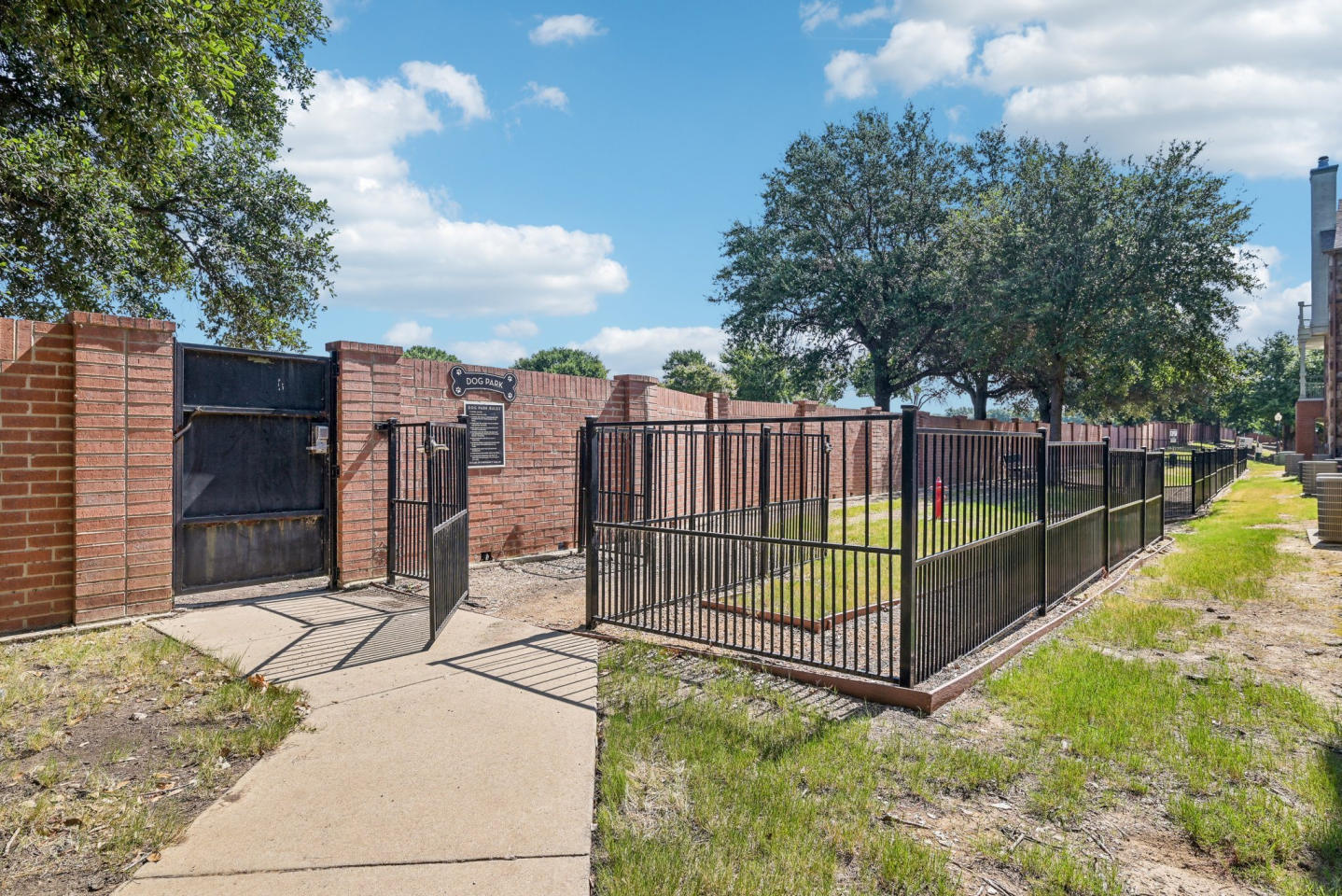 Bluffs at Vista Ridge Apartments Image 34