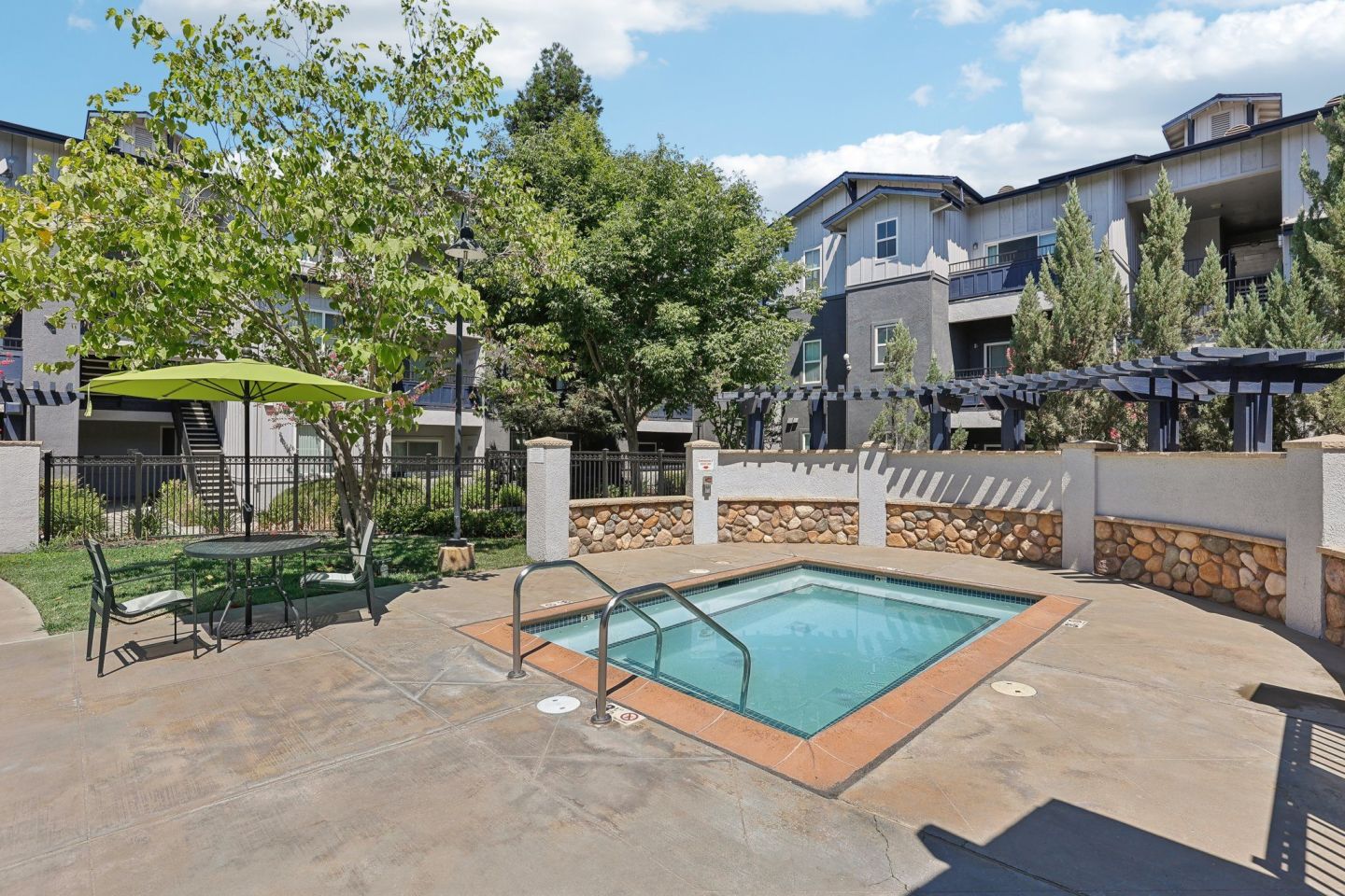 Waterstone Apartments Image 12
