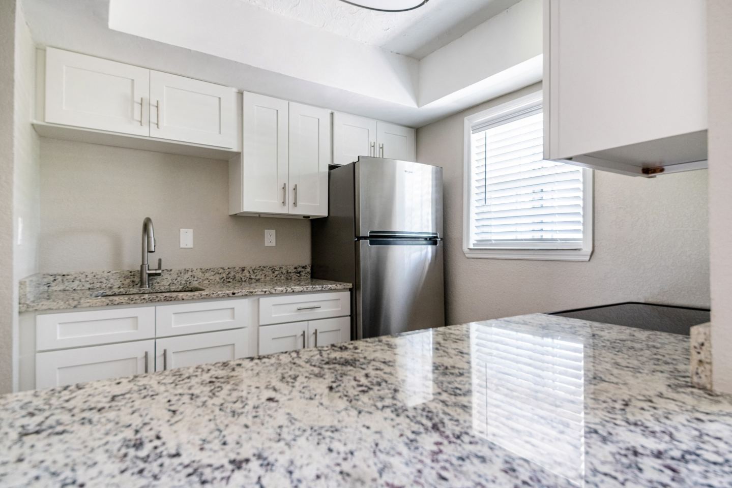 Palm Cove Apartments Image 7