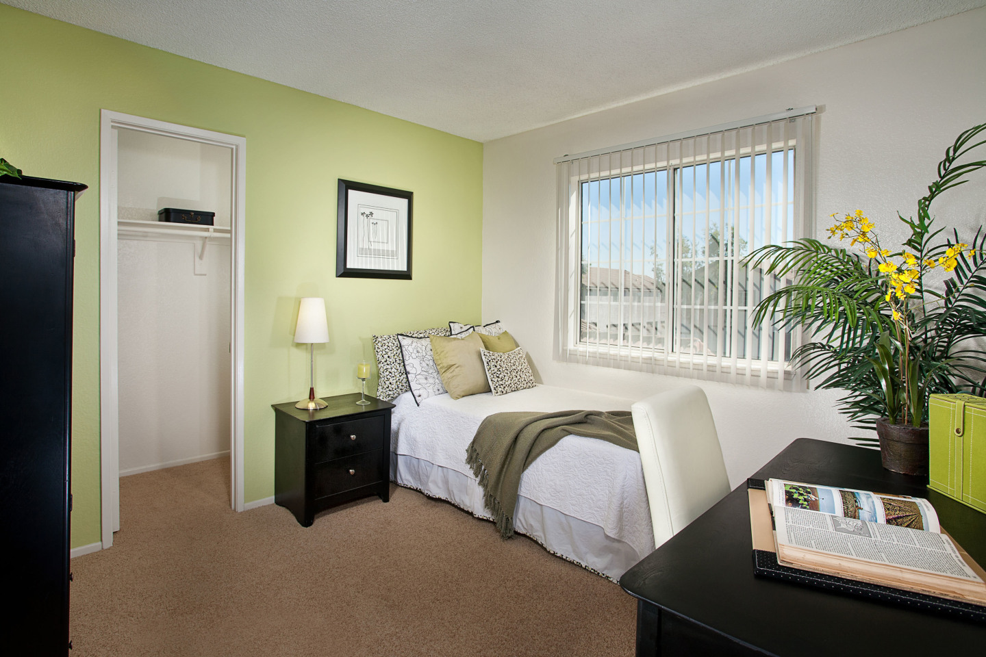 Linden Court Image 8