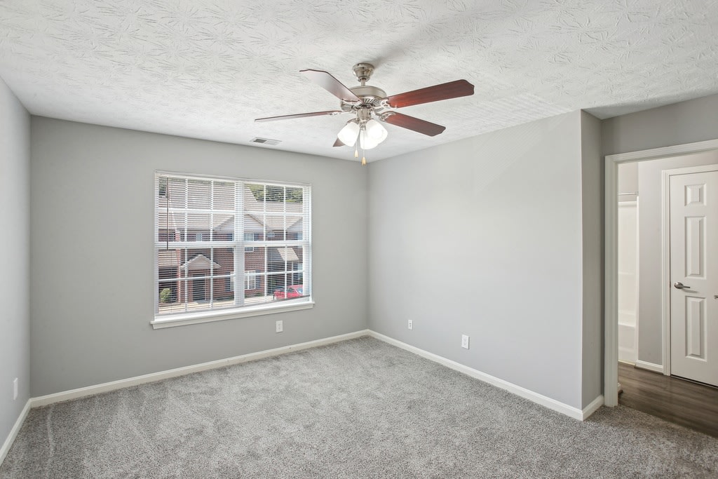 Orchard Hills Apartments Image 9