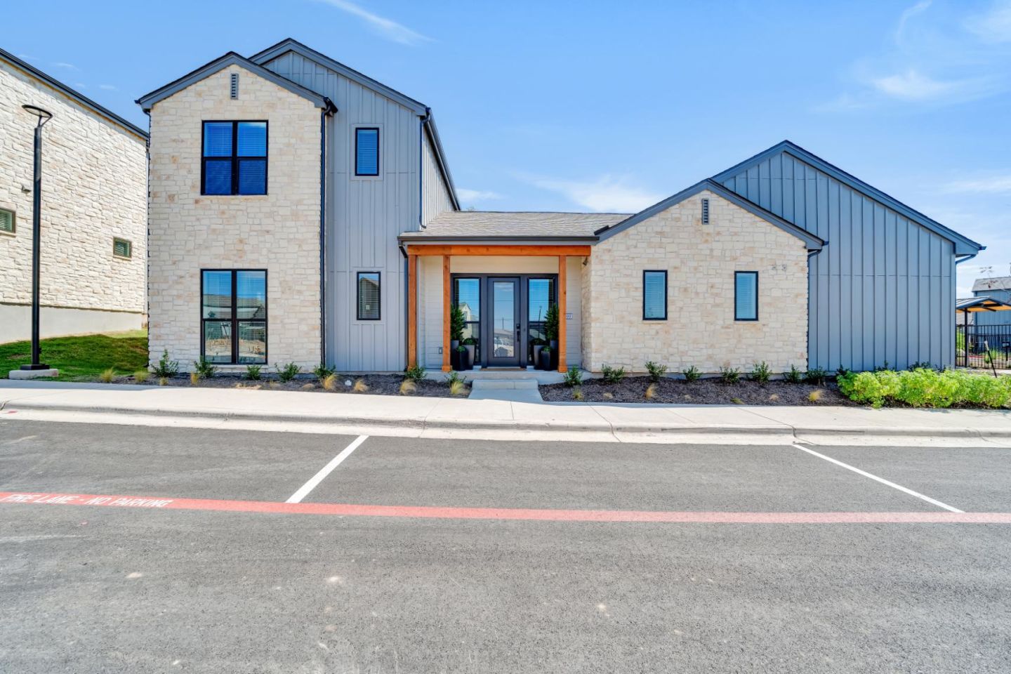 ParcHAUS at Mustang Drive Image 19
