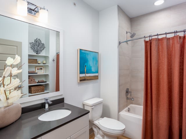 2501 Beacon Hill Image 48