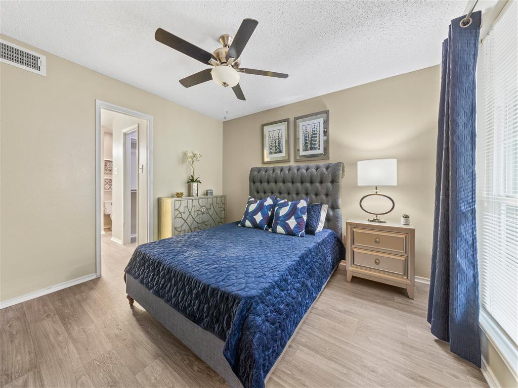 Sutton Place Image 11