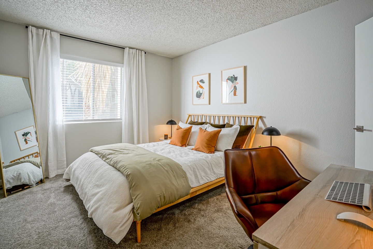 Treehouse Apartments Image 13