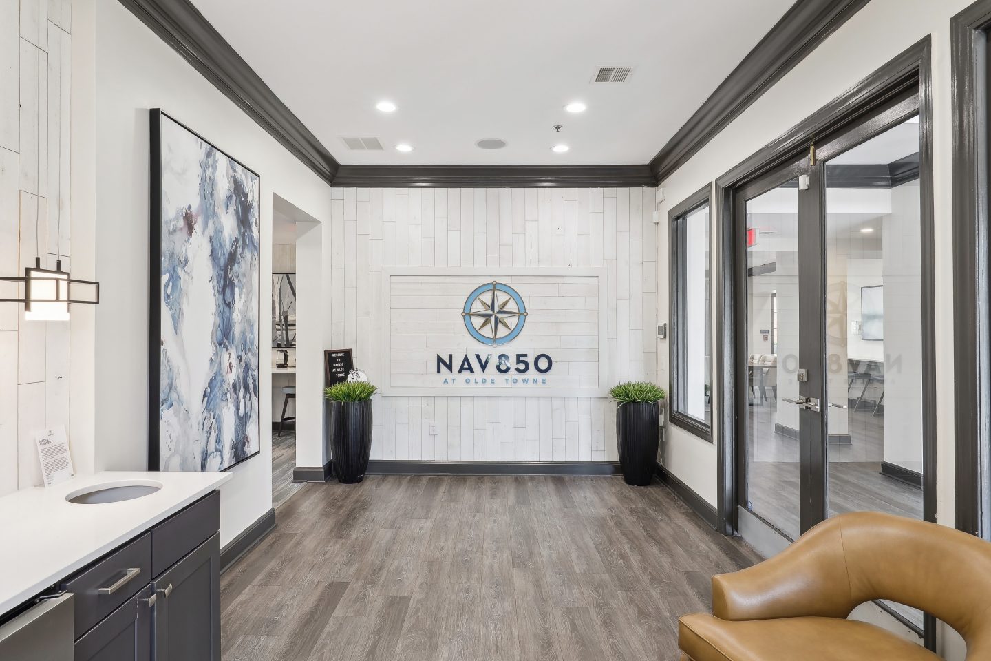 Nav850 at Olde Towne Image 10