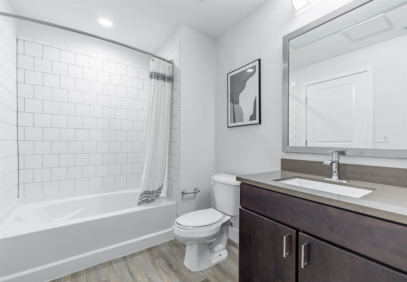 RockVue Apartments Image 18