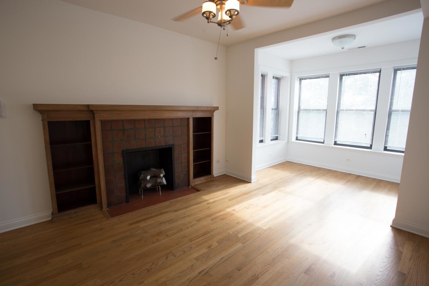 5401-5409 S. Cottage Grove Avenue Image 18