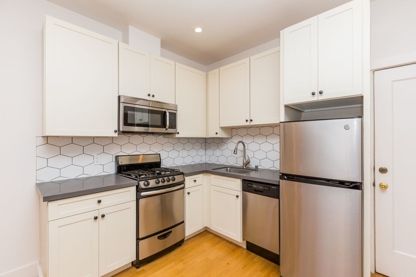 640 Brooklyn Avenue Image 44