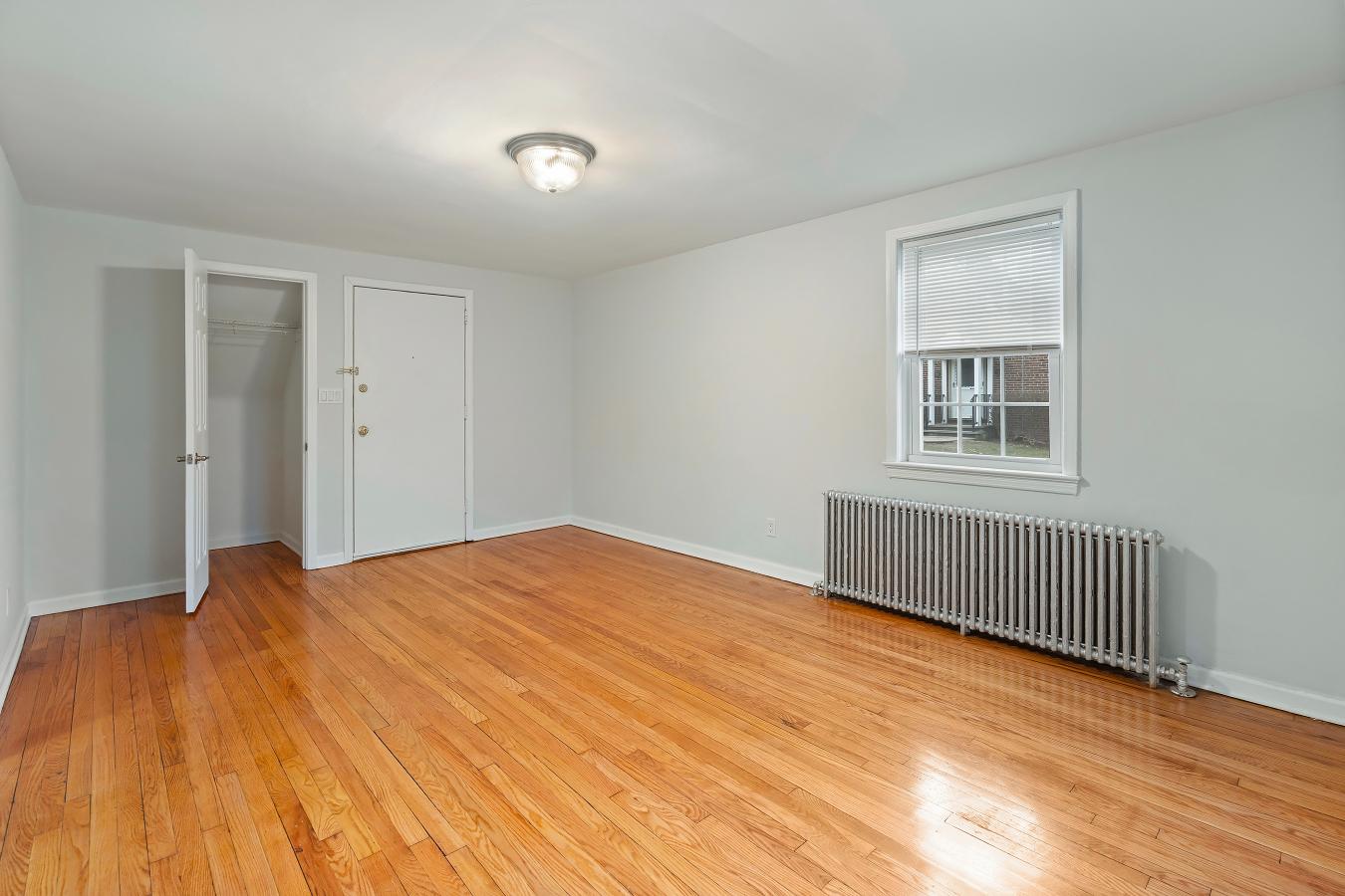 263 Bloomfield Avenue Apartments Image 4