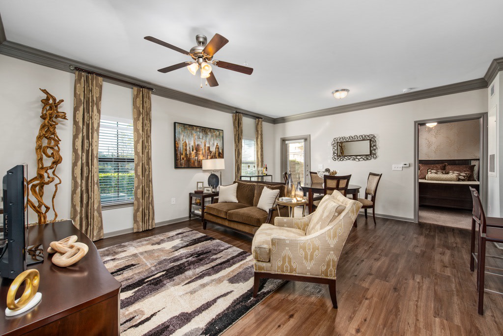 Avenues at Tuscan Lakes Image 36